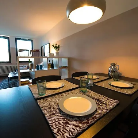 Stilvolle - Mit Balkon Und Whirlpoolwanne Apartment Marburg