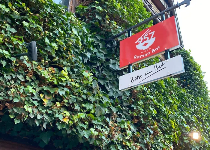 Stilvolle - Mit Balkon Und Whirlpoolwanne Apartman *